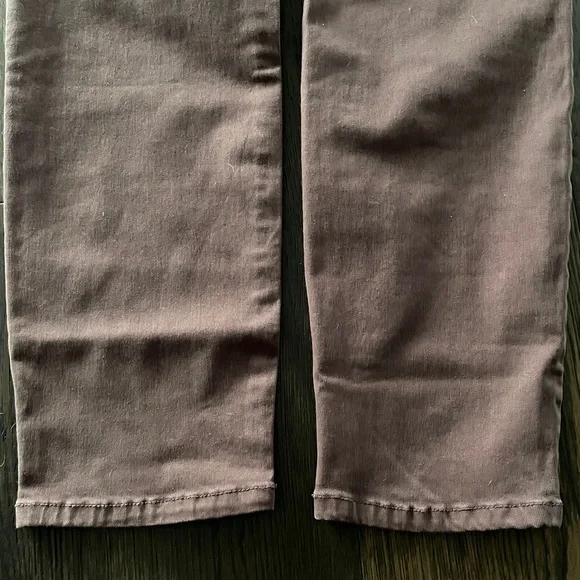 Buffalo David Bitton Hanna High-Rise Skinny Leg Stretch Pants - Picture 11 of 12